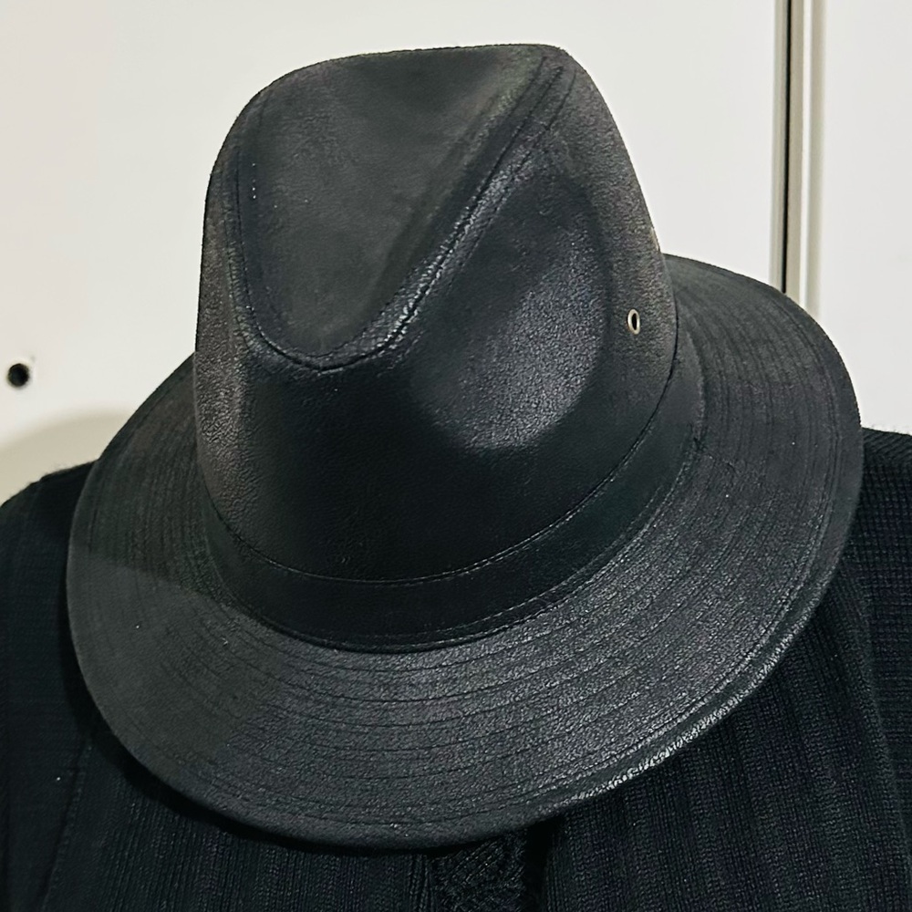 BLACK Fedora Hat